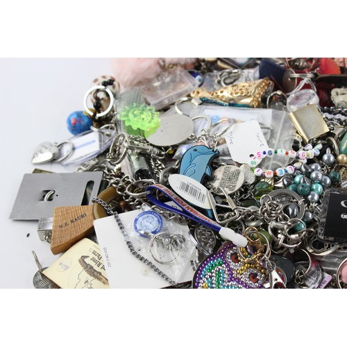 78 - 200+ Assorted KEY RINGS Inc Vintage, Advertising, Charities, Souvenir Etc