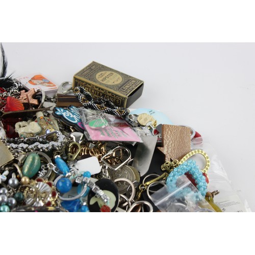 78 - 200+ Assorted KEY RINGS Inc Vintage, Advertising, Charities, Souvenir Etc