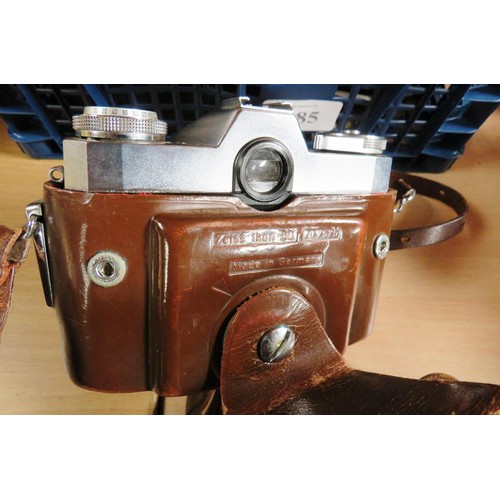 185 - COLLECTION OF VINTAGE CAMERA'S INCLUDES CARL ZEISS IKON IN LEATHER CASE