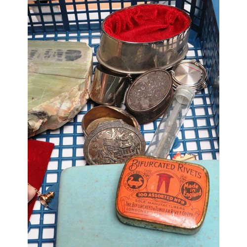 213 - TRAY OF VINTAGE INCLUDES ATLAS FISHING REEL, OLD TEDDY, WADE NATWEST PIG etc