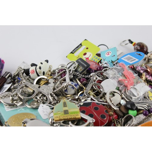 115 - 200+ Assorted KEY RINGS Inc Vintage, Advertising, Charities, Souvenir Etc