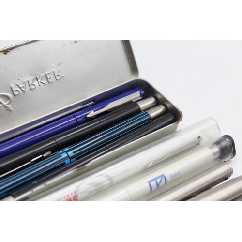 117 - 10 x Assorted PARKER Fountain Pens Inc Vintage, Frontier, Vector, Boxed Etc