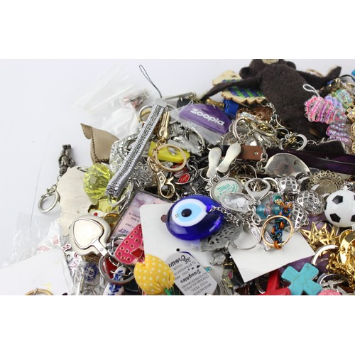 139 - 200+ Assorted KEY RINGS Inc Vintage, Advertising, Charities, Souvenir Etc