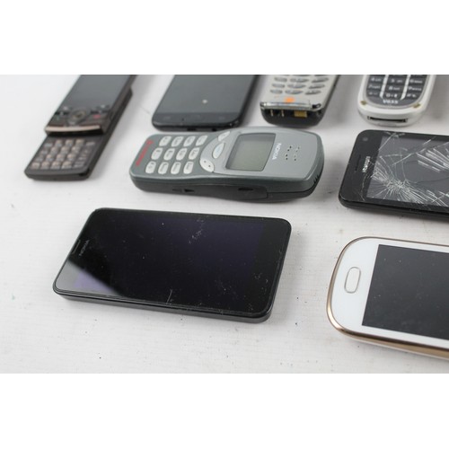 141 - 25 x Assorted MOBILE PHONES Inc Vintage, Smart Phone, Touch Screen, Camera Etc