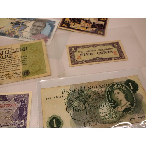 330 - COLLECTION OF BANKNOTES