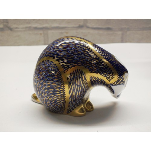 337 - ROYAL CROWN DERBY BADGER IN ORIGINAL BOX WITH GOLD STOPPER