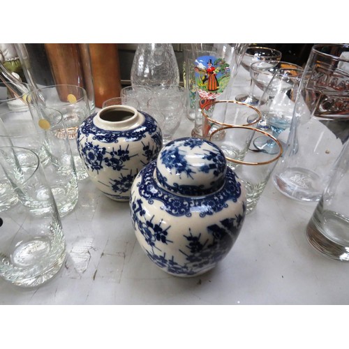 421 - SHELF LOT INCLUDES GLASS VASES GLASSES, BABYCHAM, CERAMICS ETC