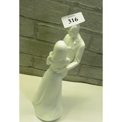 315 - COALPORT FIGURE IN LOVE