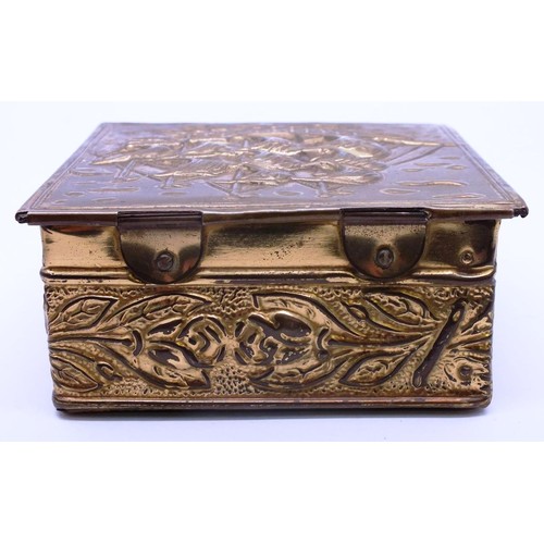 273 - VINTAGE ELPEC BRASS REPOUSSE GALLEON SHIP TRINKET BOX WITH COPPER LINED LID