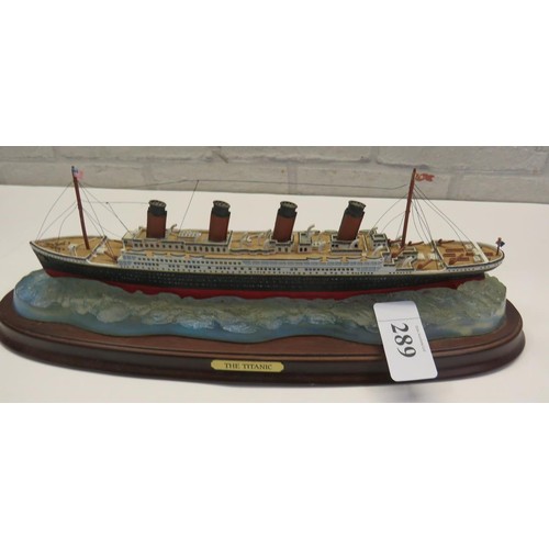 289 - DANBURY MINT TITANIC MODEL