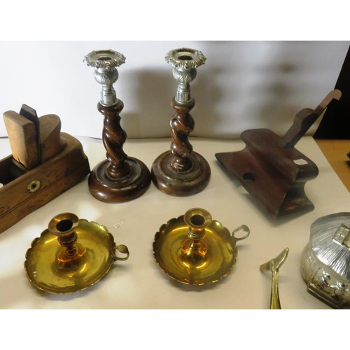 173 - SELECTION OF VINTAGE INCLUDES BARLEY TWIST CANDLESTICKS, WOOD PLANES ETC