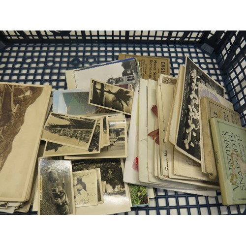 223 - JOBLOT OF OLD POSTCARDS