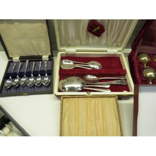 113 - TRAY OF BOXED CUTLERY