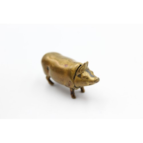 9 - Antique / Vintage Novelty BRASS Pig Vesta / Match Case (19g)