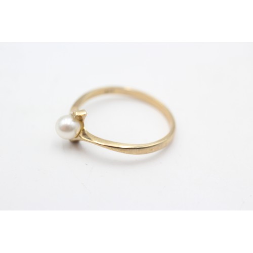 63 - 9ct Gold Pearl Twist Ring (1.7g) SIZE Q