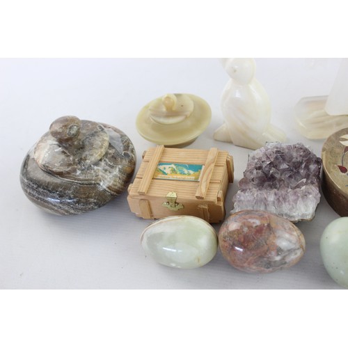 68 - Job Lot of Polished STONE & GEMSTONE ITEMS Inc. Figures, Amethyst, Healing Stone