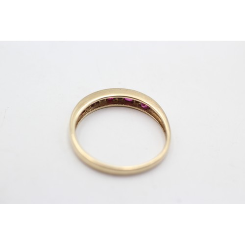 85 - 9ct Gold Ruby & Diamond Half Eternity Ring (1.9g) SIZE P