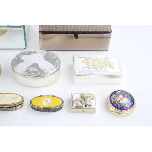 93 - 16 x Assorted Vintage PILL & TRINKET BOXES Inc Silver Plate, Enamel, Stones Etc