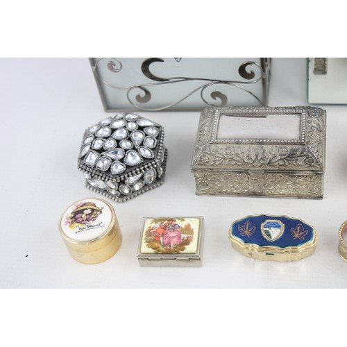 93 - 16 x Assorted Vintage PILL & TRINKET BOXES Inc Silver Plate, Enamel, Stones Etc