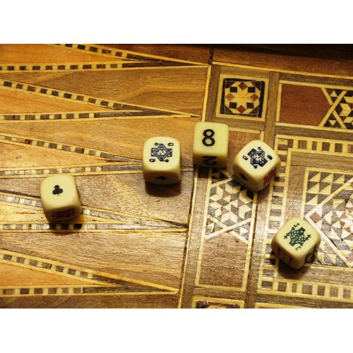 236 - CHESSBOARD AND BACKGAMMON SET