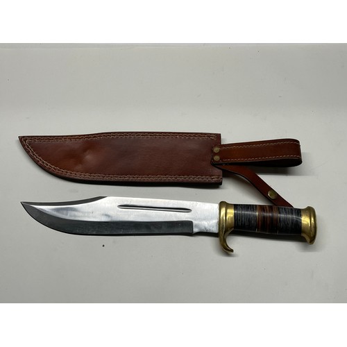 154 - DECORATIVE BOWIE KNIFE WITH 11