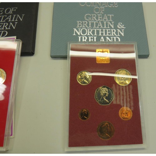 124 - 4 x ROYAL MINT COINAGE OF GB AND NORTHERN ISLAND INCLUDING 1981, 1982, 1979, 1972