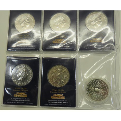 146 - 9 x COLLECTABLE £5 COINS