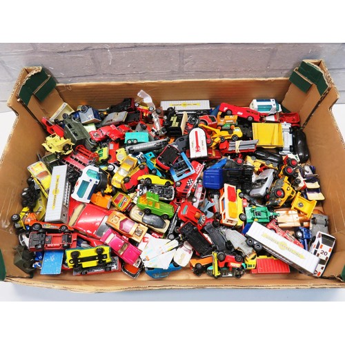 173 - OVER 100 DIECAST VEHICLES INCLUDING OLD CORGI AND DINKY ETC