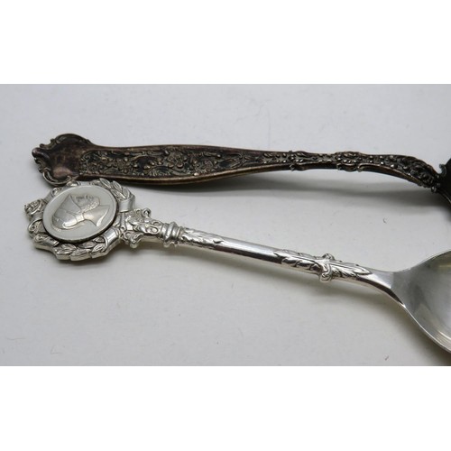 214 - 3 x SILVER SPOONS