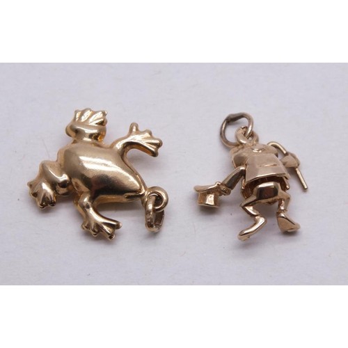 95 - TWO 9ct GOLD FROG CHARMS 2.8g