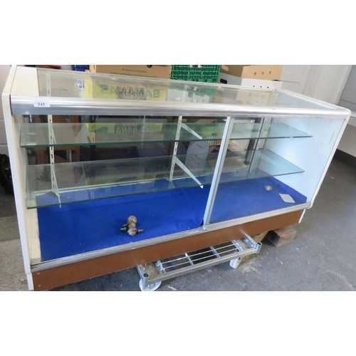 563 - WHITE COUNTER DISPLAY UNIT