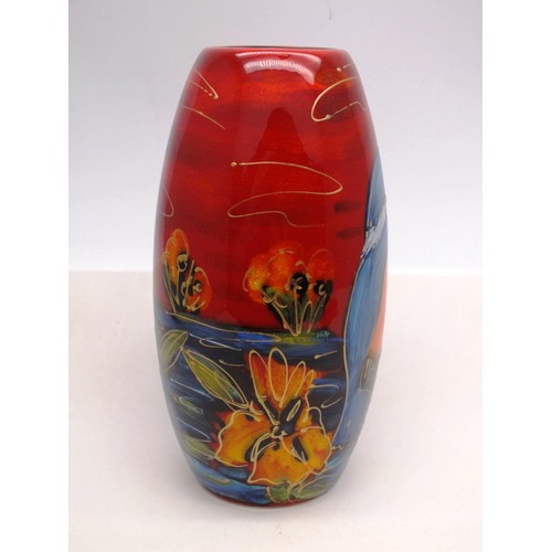 306 - ANITA HARRIS KING FISHER VASE- SIGNED IN GOLD