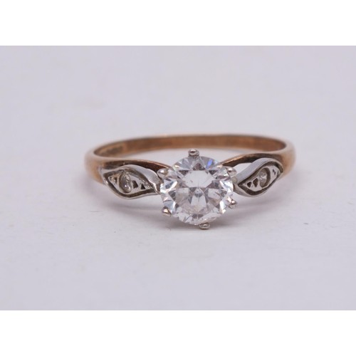 313 - 9CT GOLD RING WITH CZ STONES