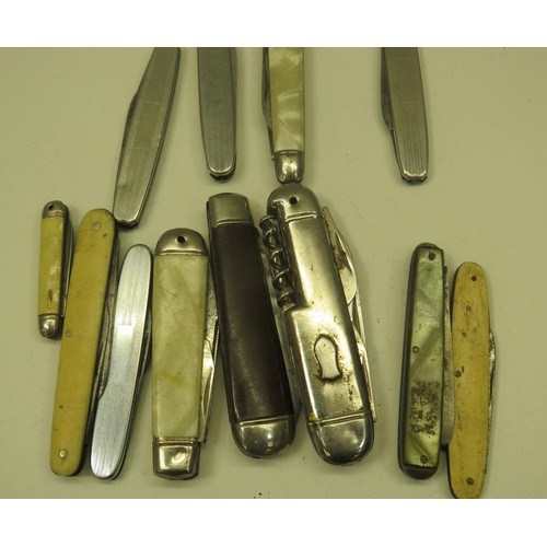 162 - ELEVEN ASSORTED PENKNIVES