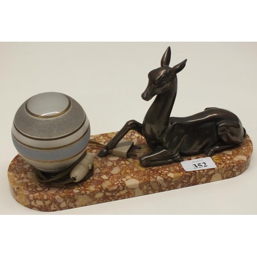 352 - ART DECO LIGHT NIGHT LIGHT LAMP WITH DEER ON MARBLE BASE