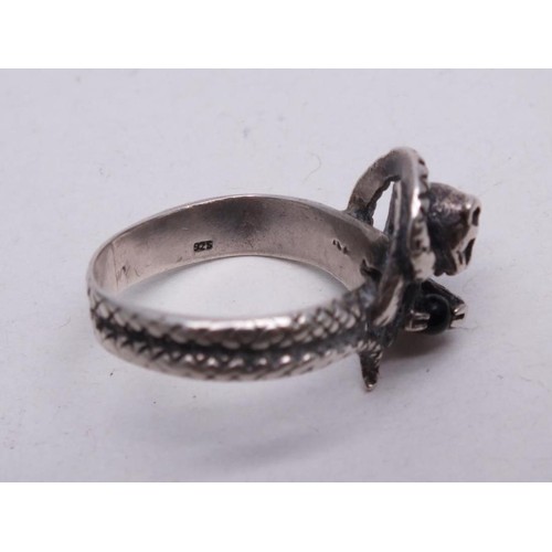 356 - SILVER SNAKE & CAT RING SIZE U