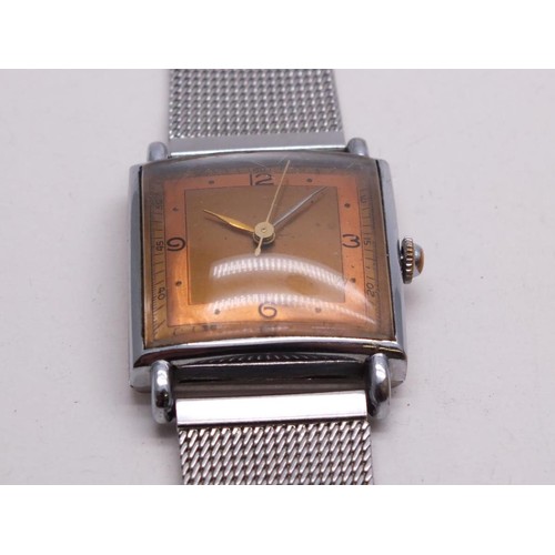 228 - VINTAGE FOND ACIER WATCH - WORKING