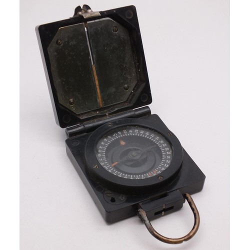 387 - MILITARY MARCHING COMPASS