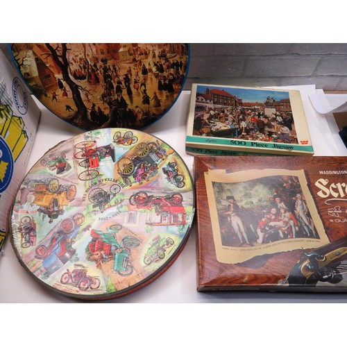 77 - COLLECTION OF VINTAGE JIGSAWS INCLUDES TWO CIRCULAR SPRINGBOX AND WADDINGTONS SCROLL