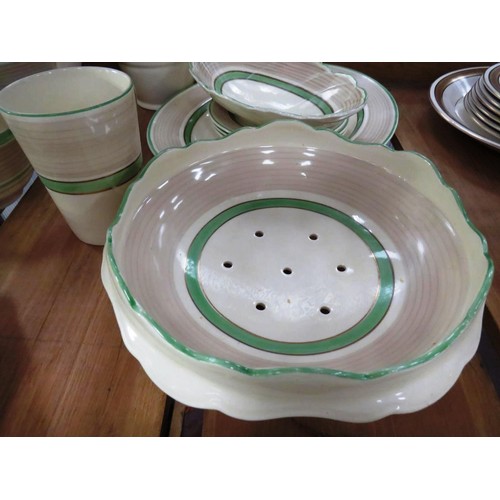 254 - ART DECO CROWN DUCAL DINNER/TEA SERVICE - GREEN AND CREAM