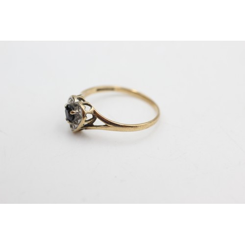 420 - 9ct gold vintage sapphire heart ring (1.4g)Size-Q