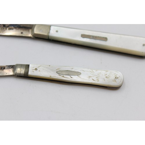 431 - 2 x Antique Hallmarked .925 STERLING SILVER Fruit Knives with mother of pearl Handles (41g)