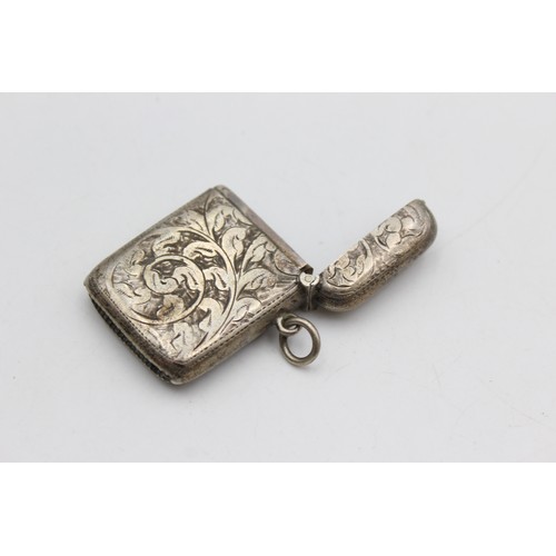 481 - Antique Edwardian Hallmarked 1908 Birmingham STERLING SILVER Vesta Case (22g)