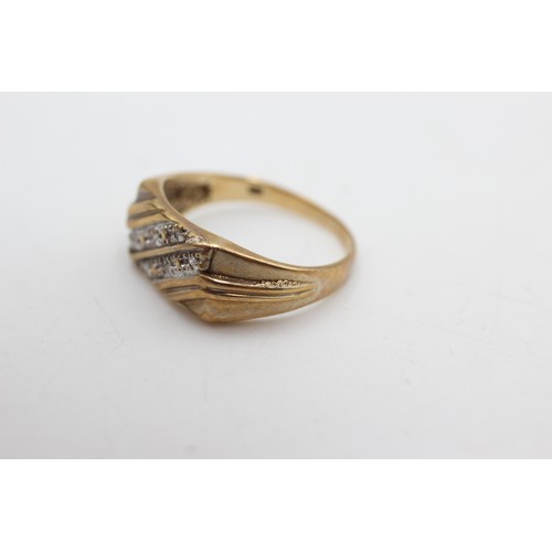 508 - 9ct gold vintage diamond signet ring (3.4g)Size-T