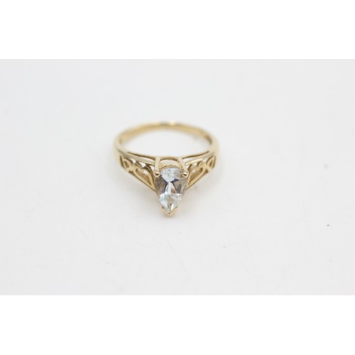 520 - 9ct gold vintage clear gemstone solitaire ring (1.9g)Size-I