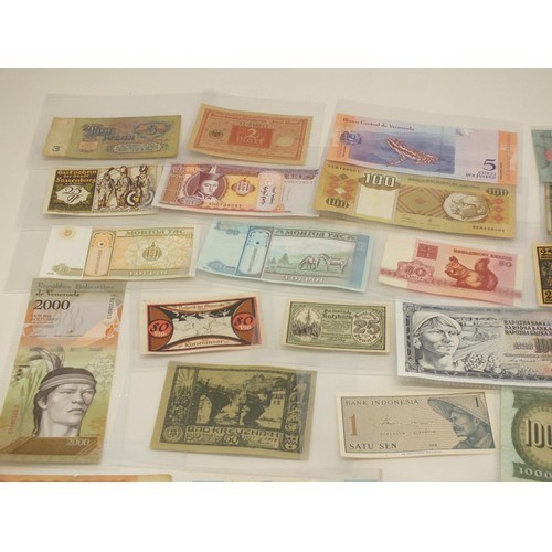 64 - 35 x WORLD BANK NOTES INCLUDING RUSSIAN, CHINESE ETC