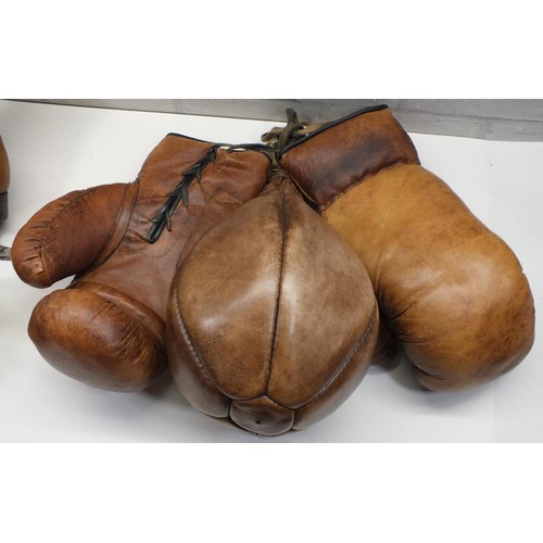 351 - JOB LOT OF BROWN LEATHER SPORTING EQUIPMENT TO INCLUDE BOXING, FOOTBALL BOOTS AND SKATES