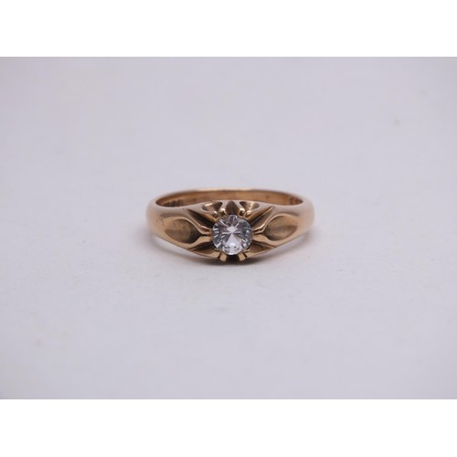 181 - 9CT GOLD CZ SOLITAIRE RING SIZE S- 4.5G