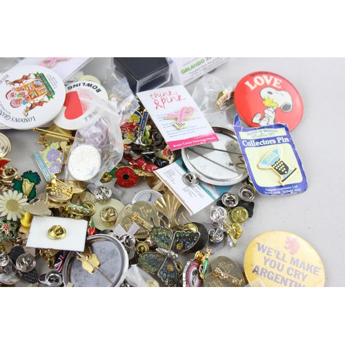 423 - Job Lot 200+ Assorted Vintage Lapel & PIN BADGES Inc. Charity, Advertising Etc.