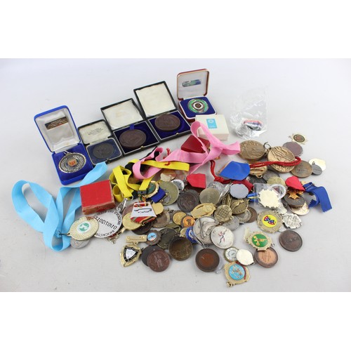 491 - 80 x Antique / Vintage Assorted SPORT MEDALS / MEDALLIONS Inc. Football Etc.